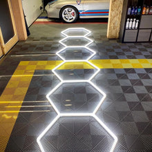 Ladda upp bild till gallerivisning, Hexagon Car Detailing Workshop Ceiling Led Lights For Car Shop And Garage honeycomb light（DK-HGS405A）
